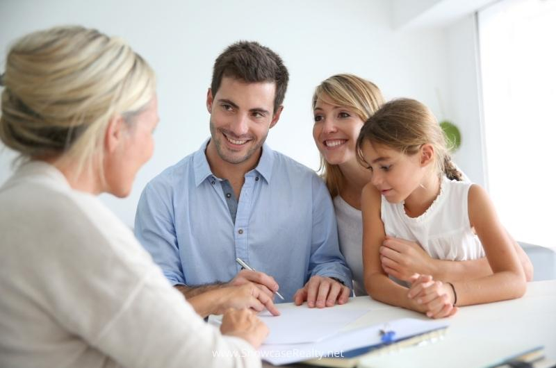 What to Know When Buying and Selling Land 