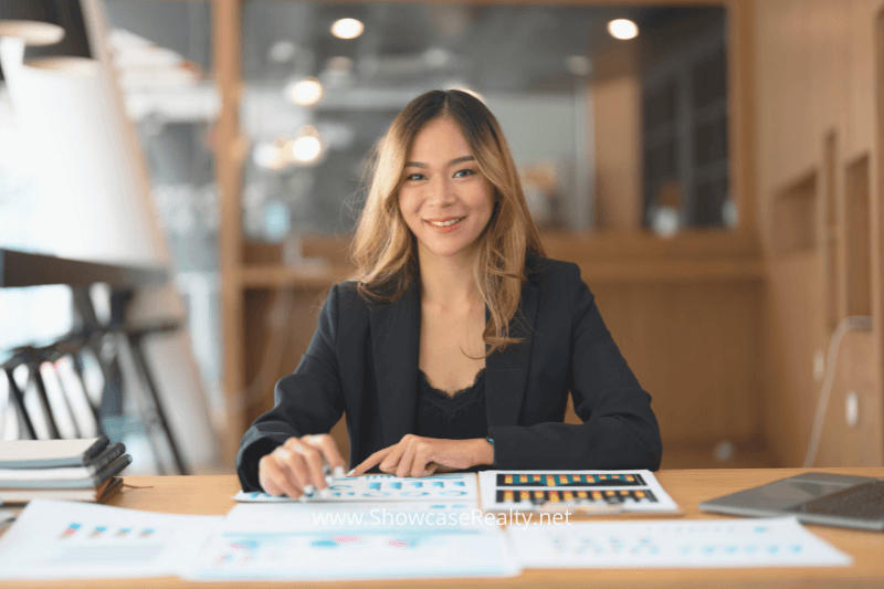 Analyzing financial reports to understand the impact of recession on Charlotte NC homes for sale mortgages.