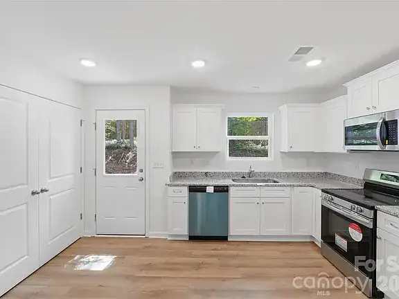 333 Buckelew St LANCASTER, SC 29720 (3) Charlotte,North Carolina,Open House