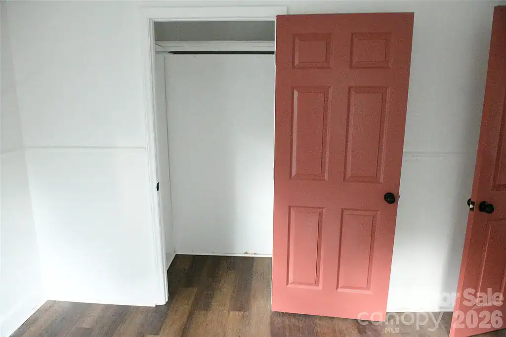 1605 W 4th Avenue, Gastonia, NC 28052 (22) Charlotte,North Carolina,Open House