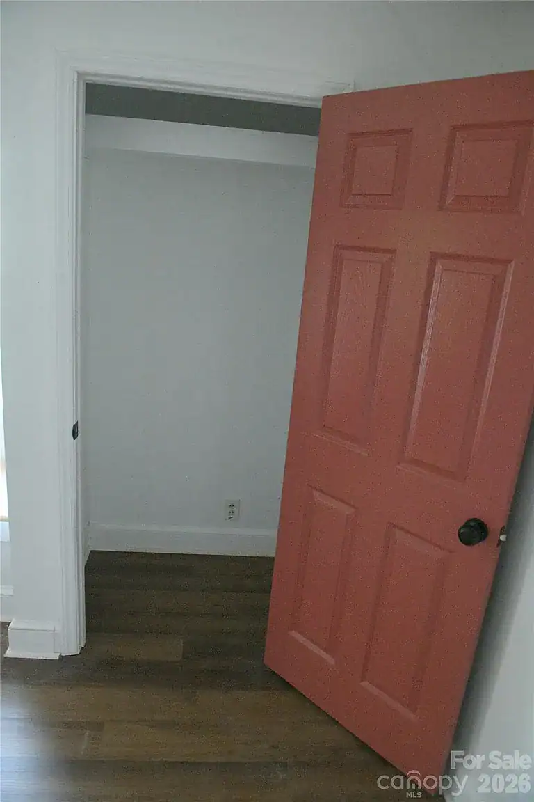 1605 W 4th Avenue, Gastonia, NC 28052 (29) Charlotte,North Carolina,Open House