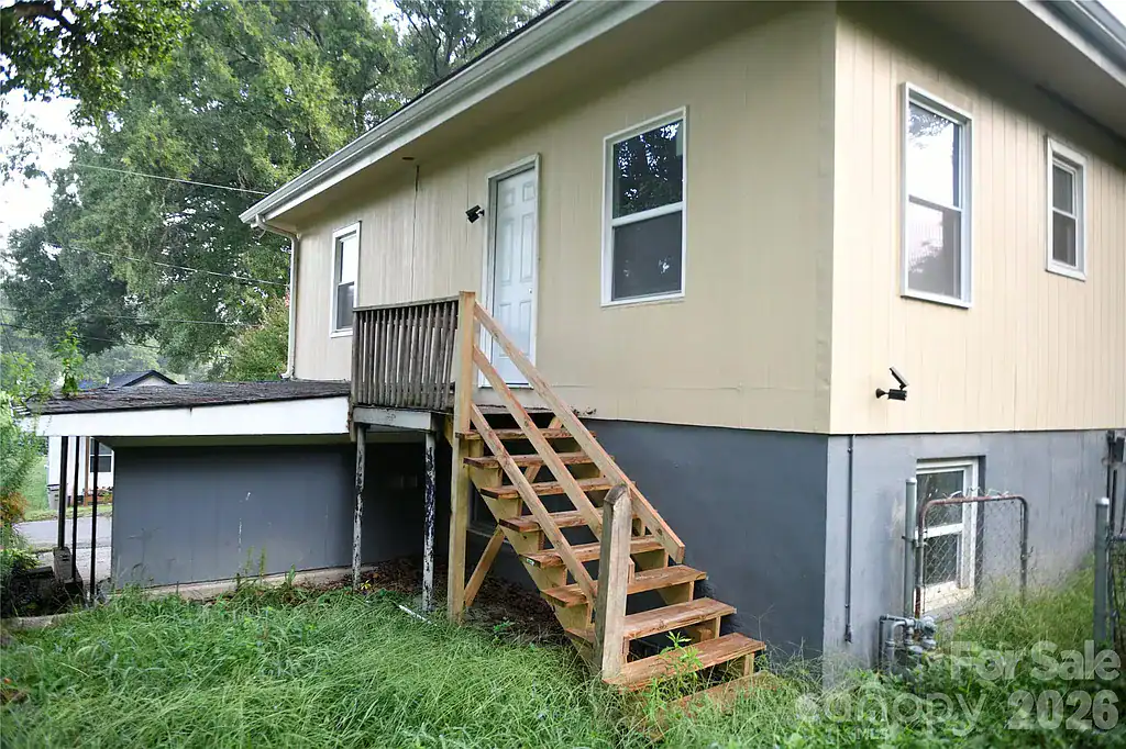 1605 W 4th Avenue, Gastonia, NC 28052 (38) Charlotte,North Carolina,Open House